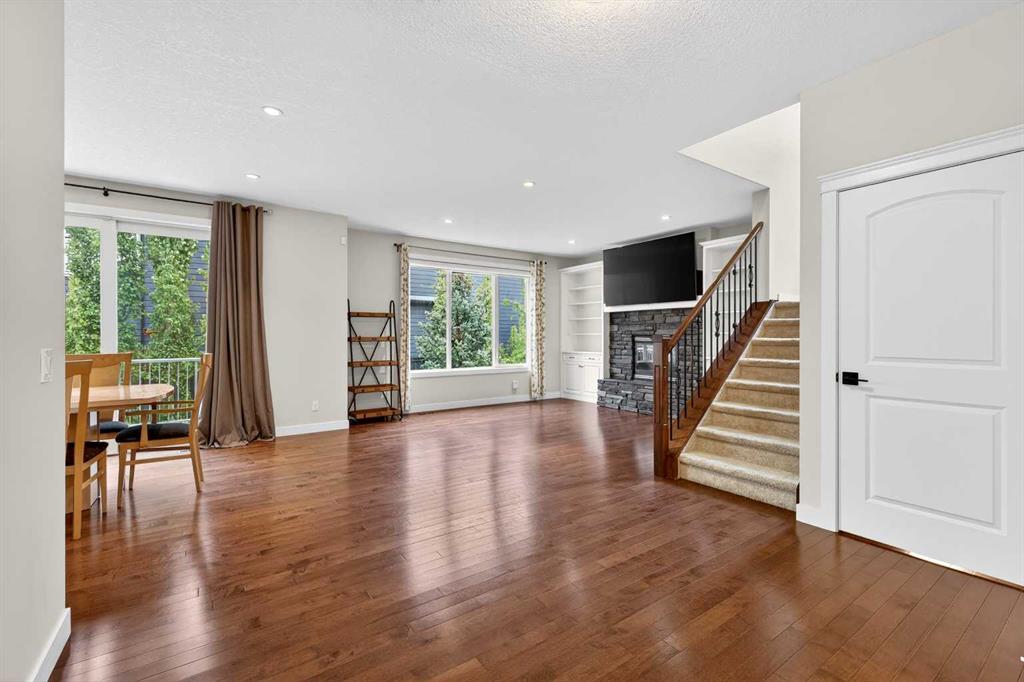 Fifth View of 68 Westland Crescent SW, West Springs, Calgary, Alberta, T3H 0W1
