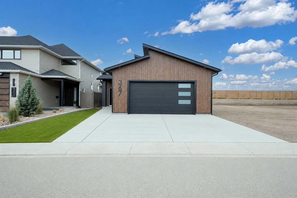 367 Sterling Crescent SE, A2316959, Alberta,
