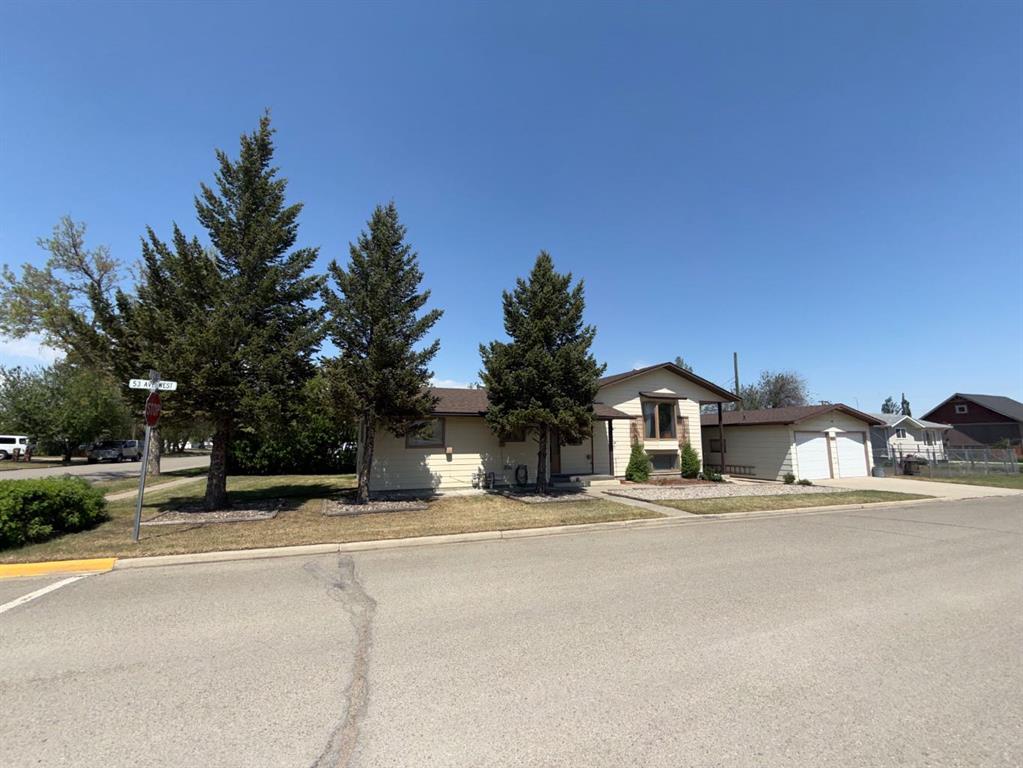 5304 2 Street W, A2316967, Alberta,