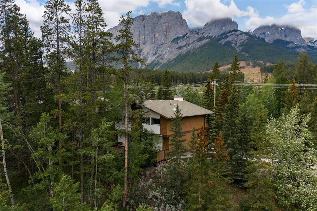 Second View of 1, 1061 Evergreen Circle , Rundleview Ests, Canmore, Alberta, T1W 2R2