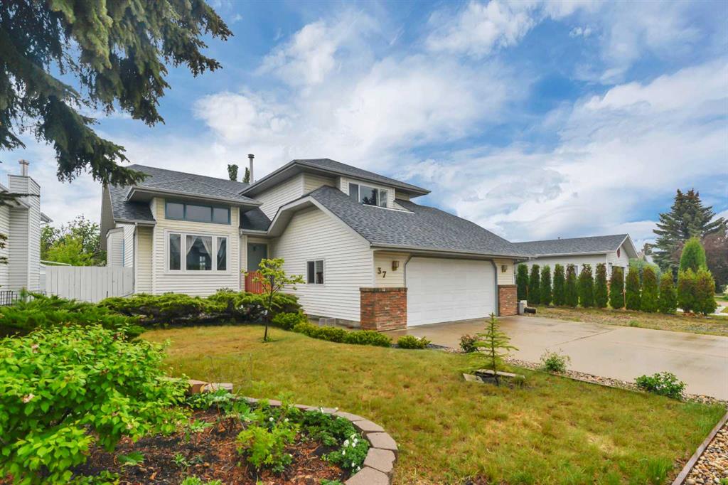 Fourth View of 37 Denovan Crescent , Deer Park Village, Red Deer, Alberta, T4R 2B6