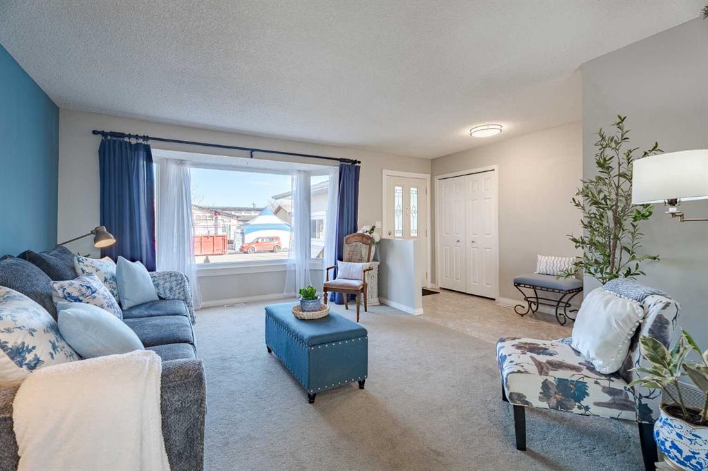 Fifth View of 405 6 Street , NONE, Irricana, Alberta, T0M 1B0