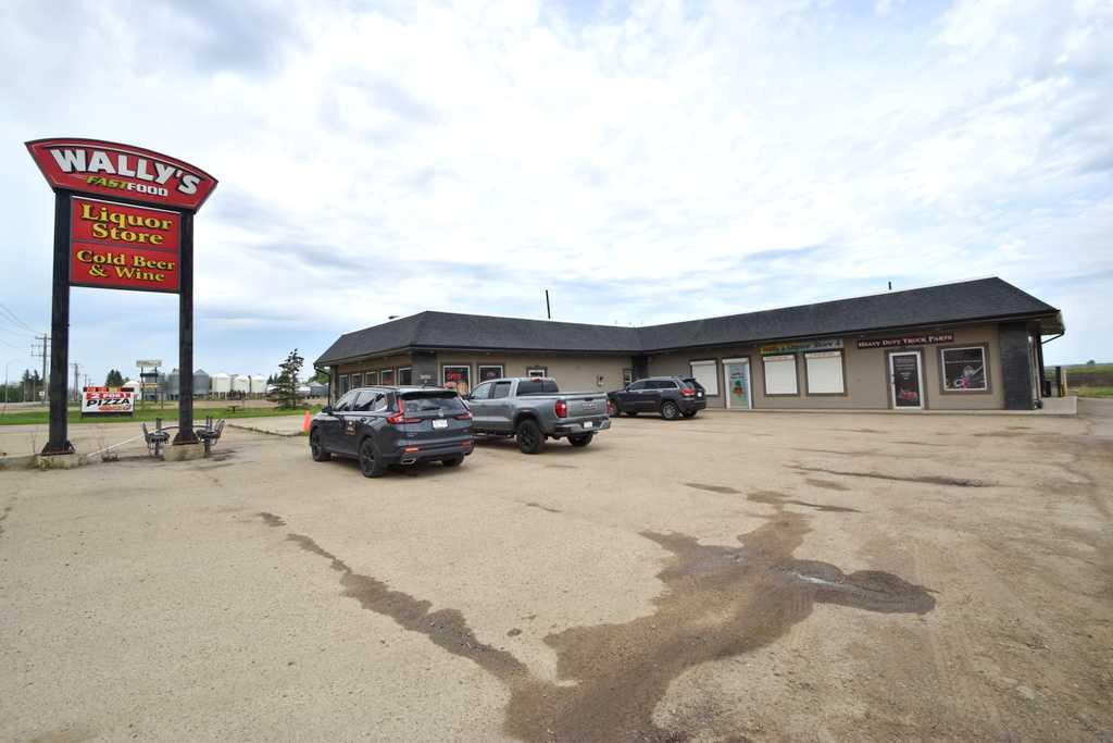 Second View of 5002 51  , Grassland, Grassland, Alberta, T0A 1V0
