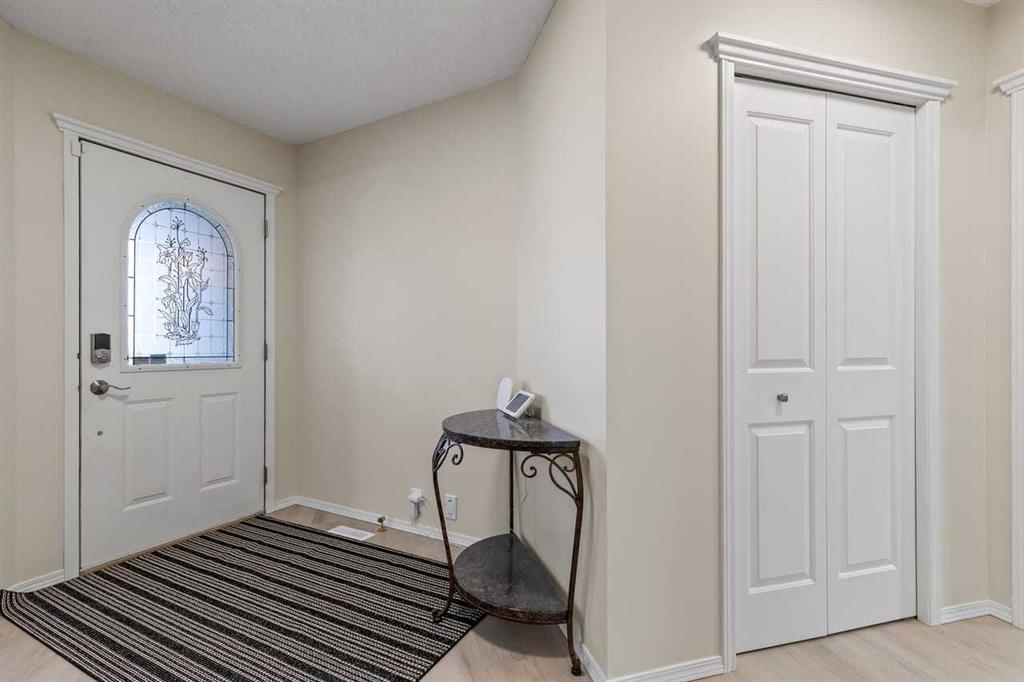 Third View of 368 Sienna Park Drive SW, Signal Hill, Calgary, Alberta, T3H 3K3