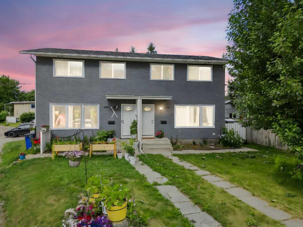 Third View of 3815/3817 43 Street SW, Glenbrook, Calgary, Alberta, T3E3P8