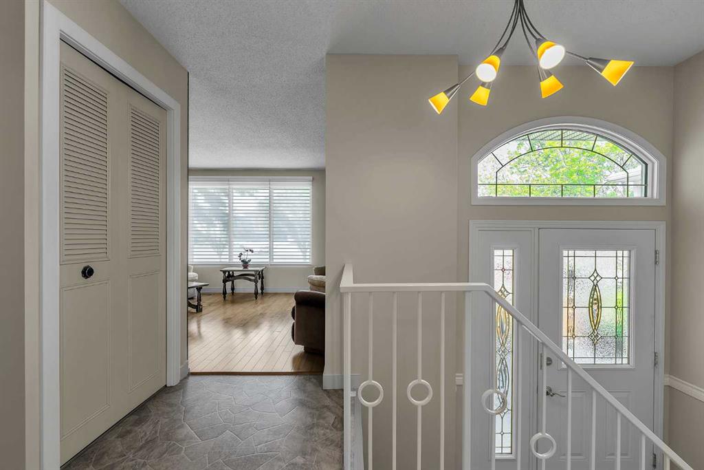 Fifth View of 99 Huntford Road NE, Huntington Hills, Calgary, Alberta, T2K 3Z1