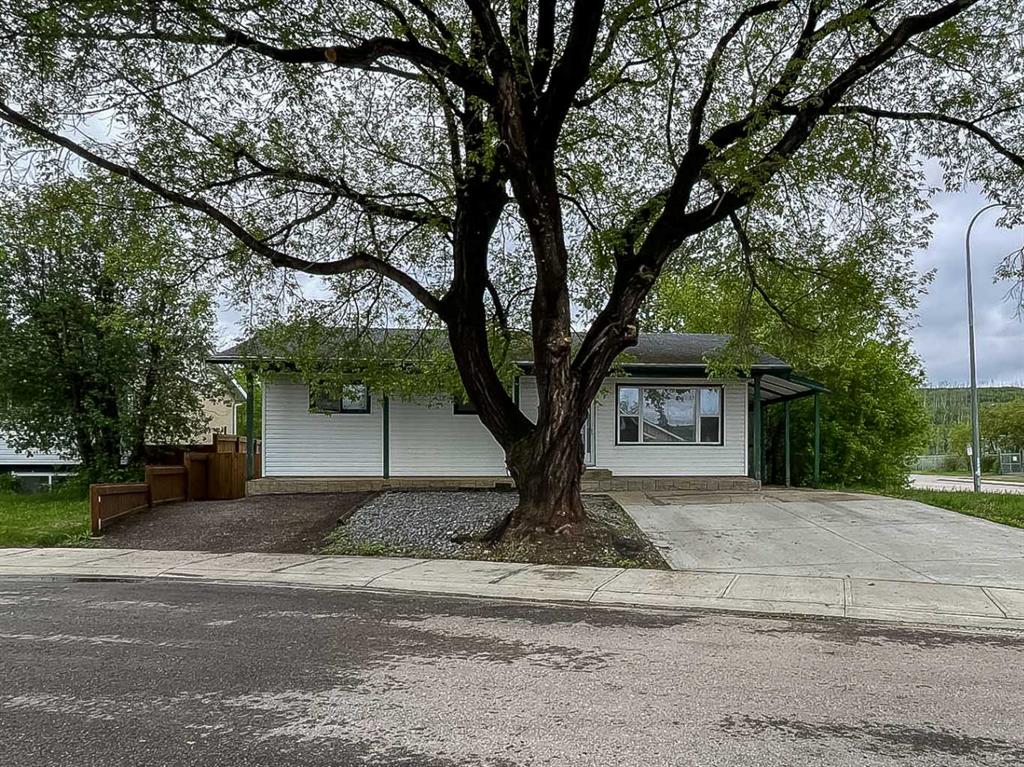 104 Hill Drive , A2317246, Alberta,