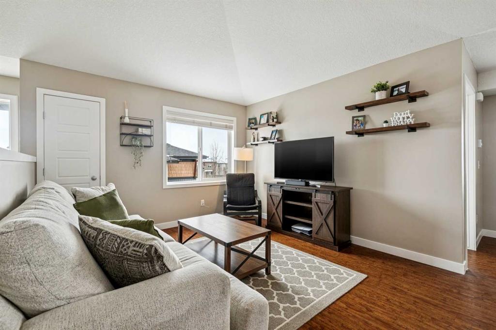 Fifth View of 8303, 2781 Chinook winds Drive SW, Prairie Springs, Airdrie, Alberta, T4B 3S5