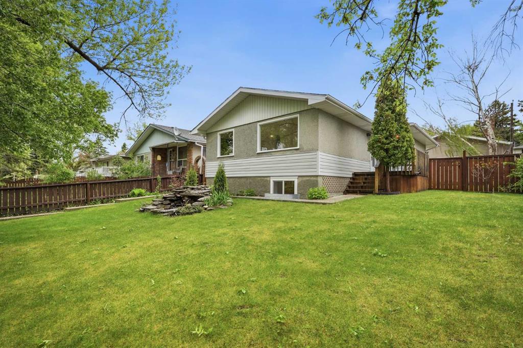 1040 16 Street NE, A2317313, Alberta,