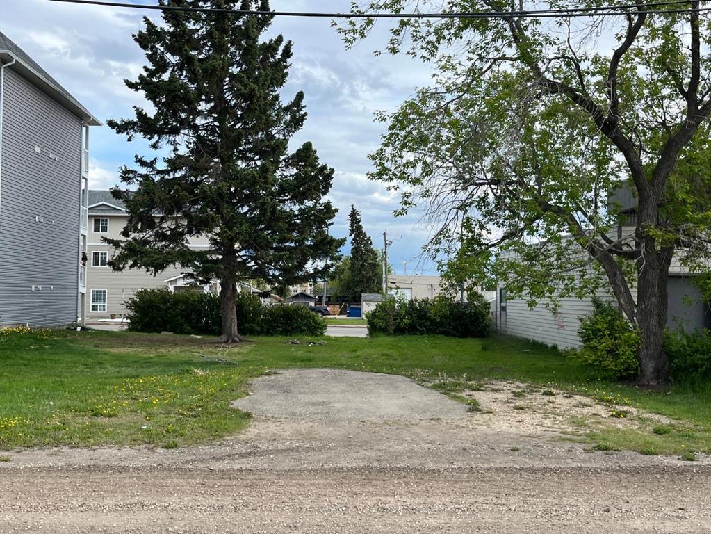Third View of 9716 100 Avenue , Central Business District, Grande Prairie, Alberta, T8V 0T4