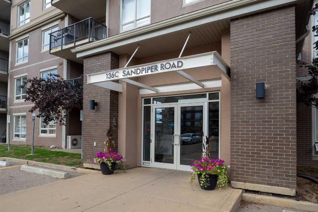 102, 136C Sandpiper Road , A2317372, Alberta,