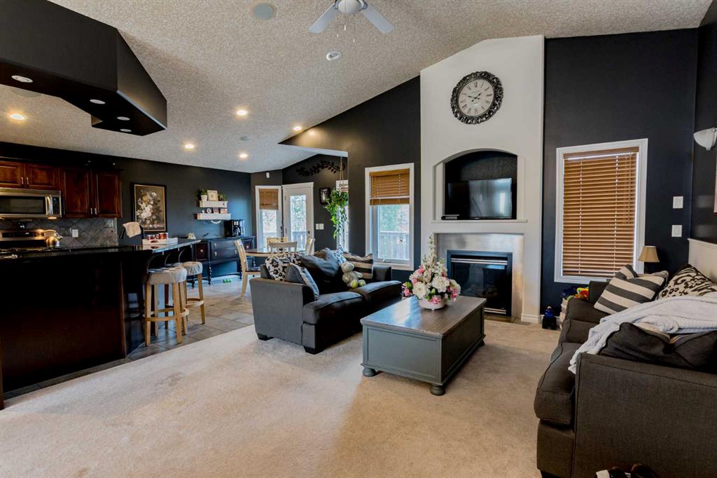 Fifth View of 6810 102 Street , Mission Heights, Grande Prairie, Alberta, T8W 2Y4