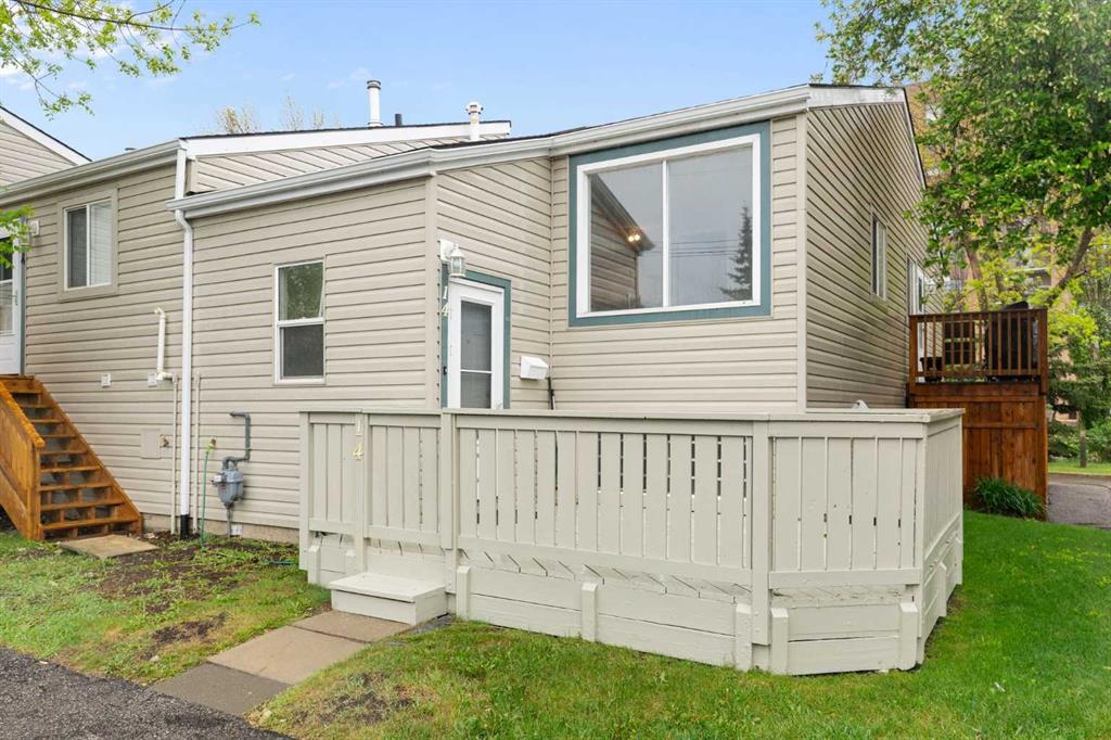 Third View of 14, 8544 48 Avenue NW, Bowness, Calgary, Alberta, T3B 2A6