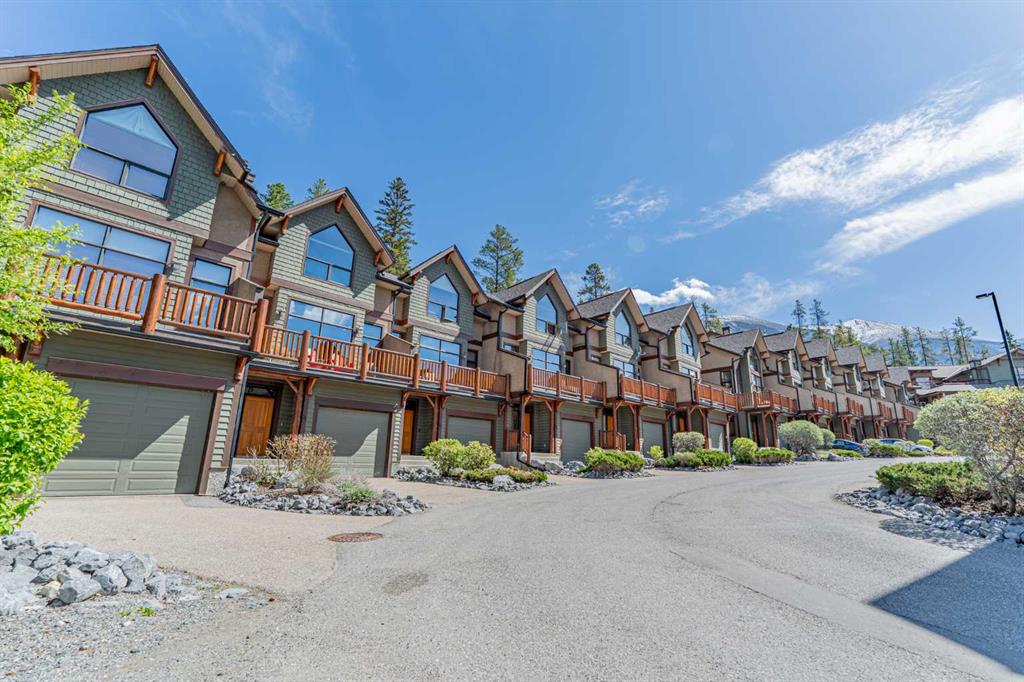 Third View of 21, 137 Wapiti Close , Eagle Terrace, Canmore, Alberta, T1W 3B2