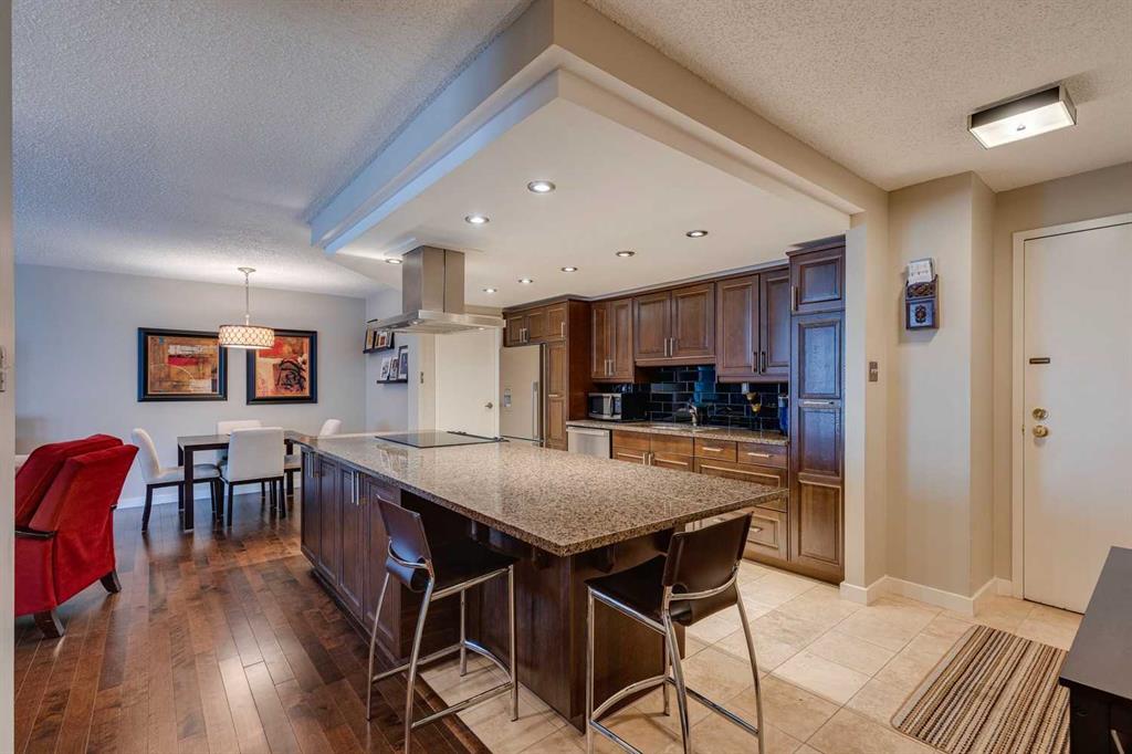 Fifth View of 6E, 133 25 Avenue SW, Mission, Calgary, Alberta, T2S 0K8