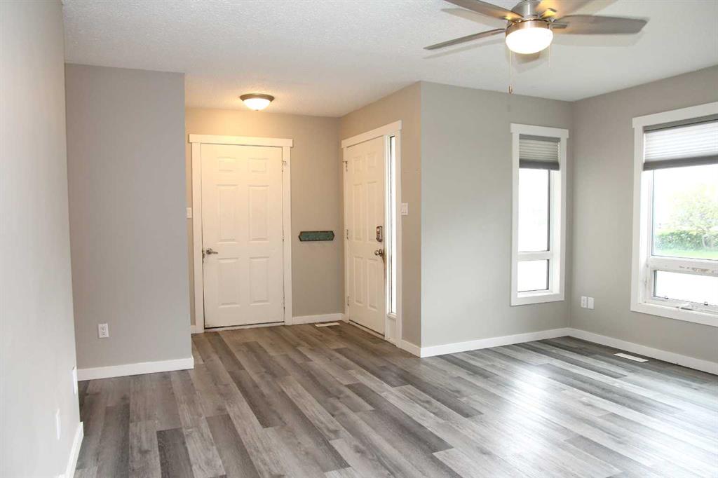 Fifth View of 5224 23 Street , College Park, Lloydminster, Alberta, T9V 2R2