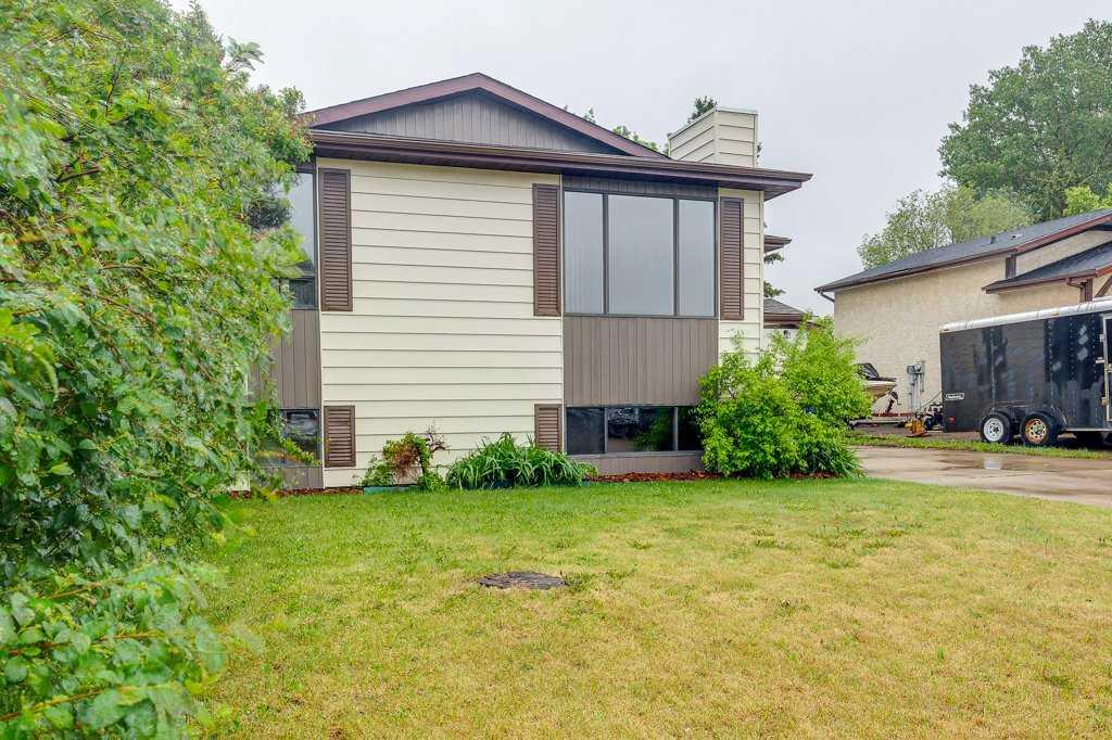Third View of 35 Gish Street , Glendale Park Estates, Red Deer, Alberta, T4P 2N7