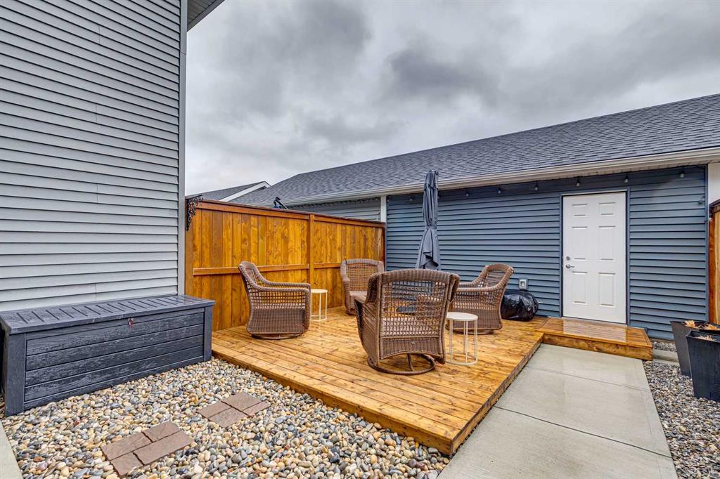 Fifth View of 15 Larkspur Bend , D'arcy Ranch, Okotoks, Alberta, T1S 3K7