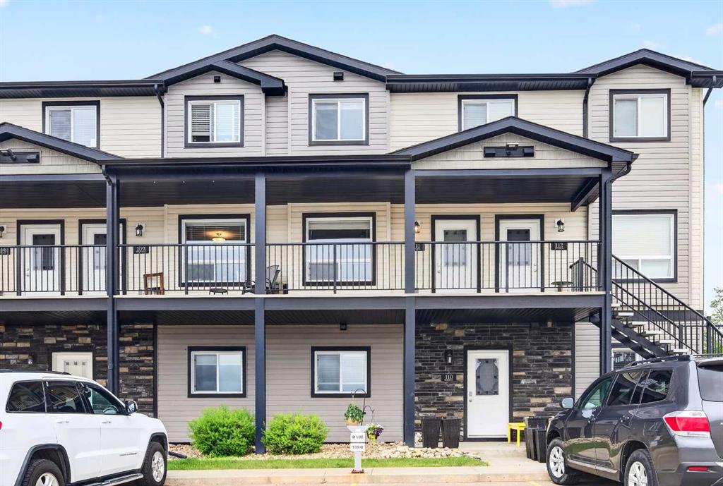 111, 81 Willow Road , A2317577, Alberta,