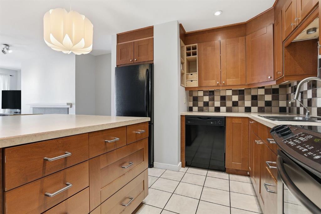 Third View of 306, 1111 13 Avenue SW, Beltline, Calgary, Alberta, T2R 0L7