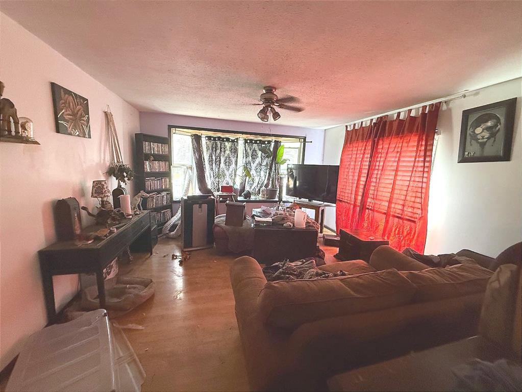 Fifth View of 4724 45 Avenue , NONE, Alix, Alberta, T0C 0B0