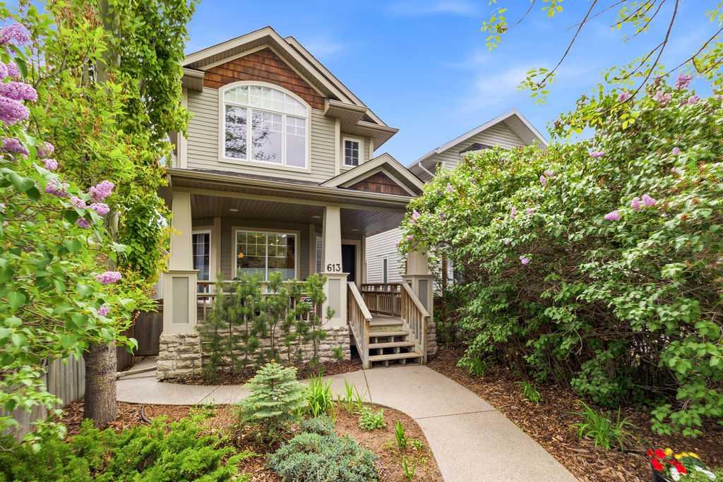Second View of 613 24 Avenue NW, Mount Pleasant, Calgary, Alberta, t2m 1x6