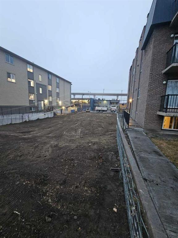 Third View of 1910 11 Avenue SW, Sunalta, Calgary, Alberta, T3C 0N8