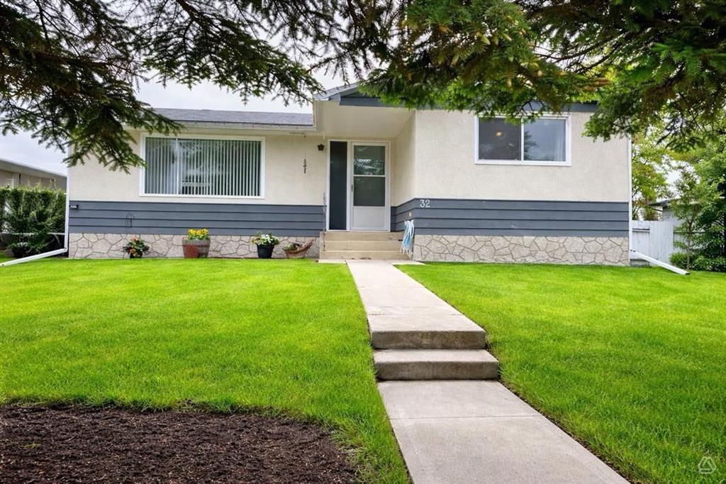 32 BEAVER Drive , A2317674, Alberta,