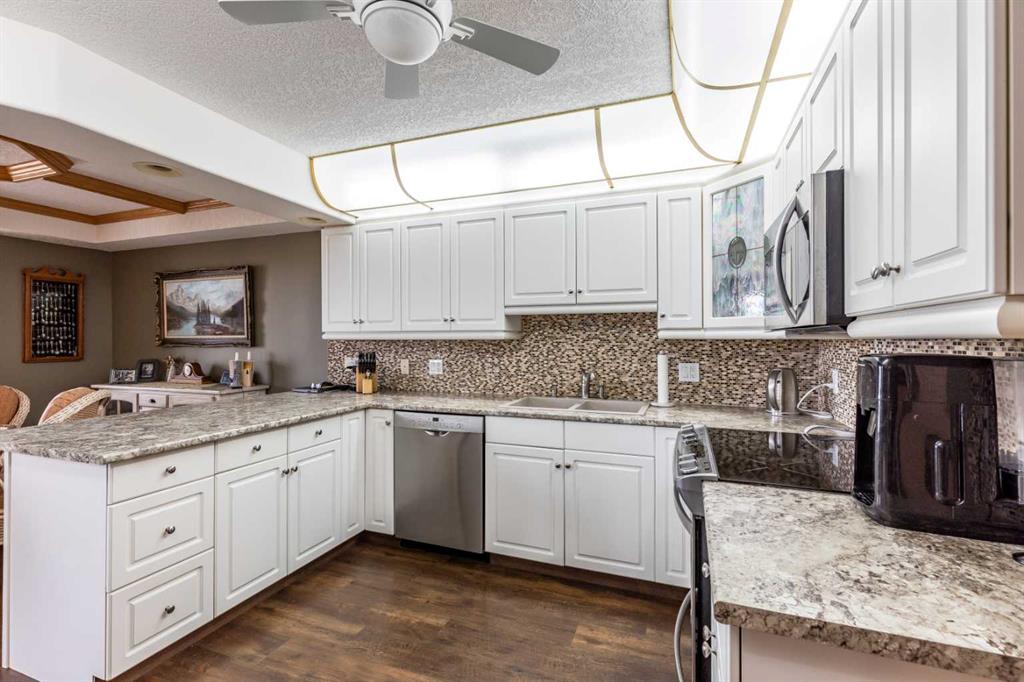 Fifth View of 405, 1535 Southview Drive SE, Southview-Park Meadows, Medicine Hat, Alberta, T1B 4H8