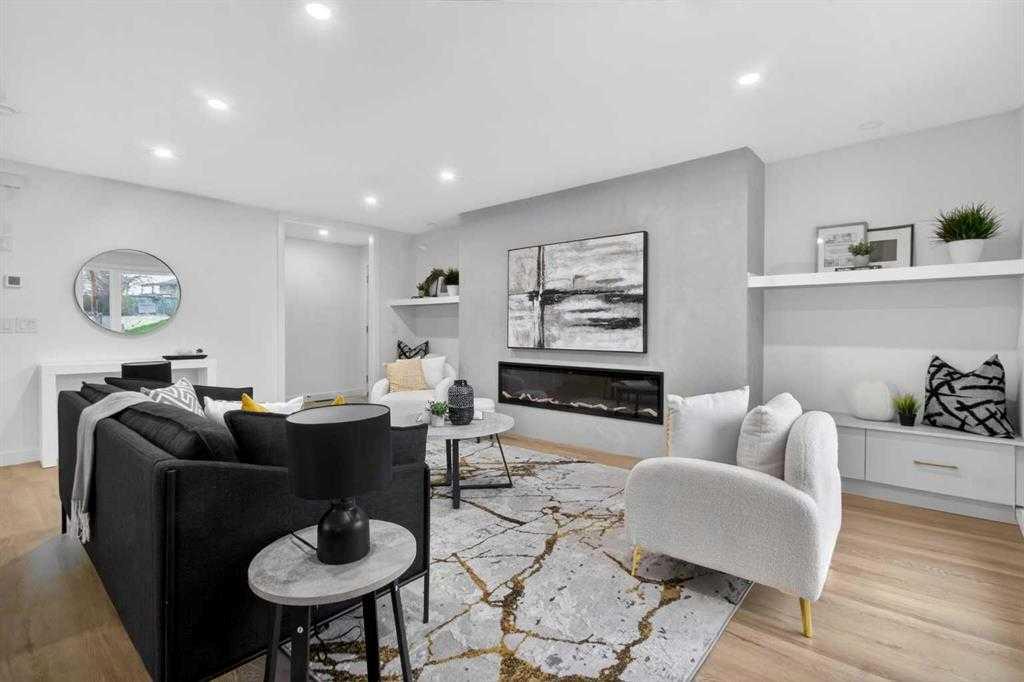 Fourth View of 739 Sabrina Road SW, Southwood, Calgary, Alberta, T2W0P4