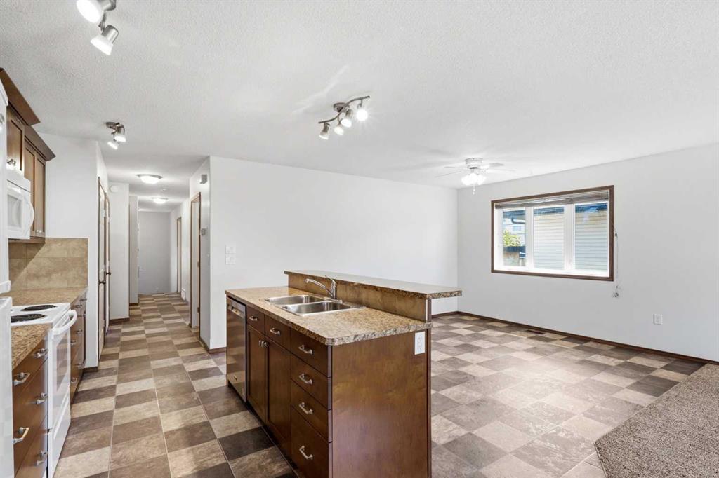 Fourth View of 4425 55 Avenue , NONE, Olds, Alberta, T4H1B9