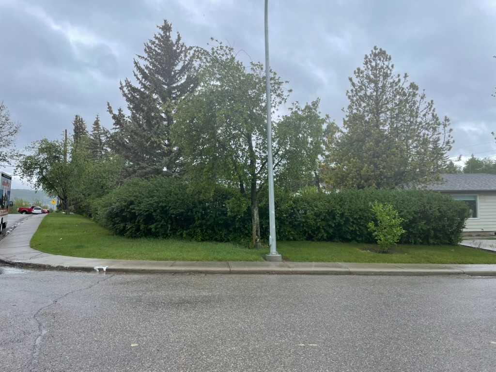 Fourth View of 4803 Montana Crescent NW, Montgomery, Calgary, Alberta, T3B 1E7
