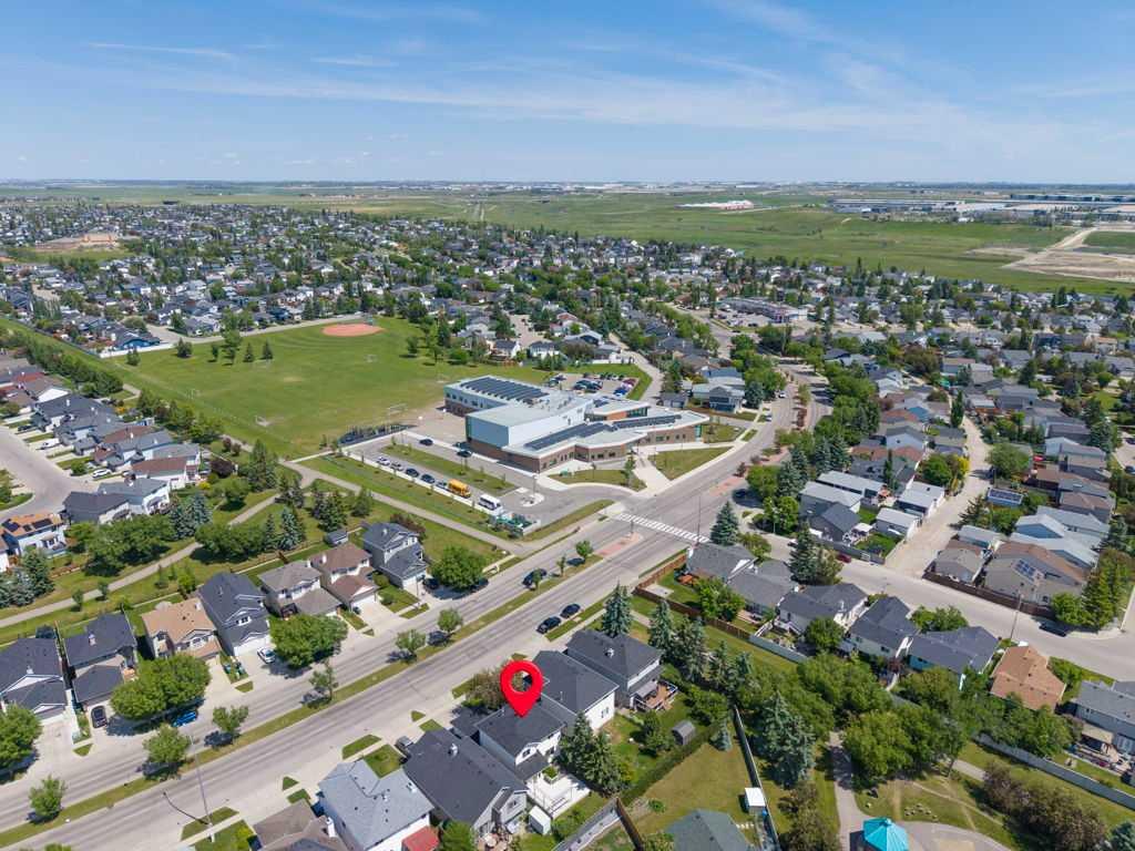 Fifth View of 690 Coventry Drive NE, Coventry Hills, Calgary, Alberta, T3H 4M3