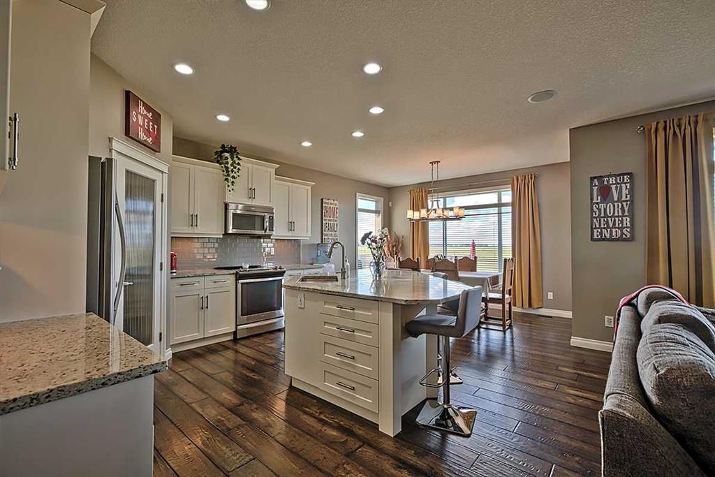 Fourth View of 732 Hampton Hills Drive NE, Hampton Hills, High River, Alberta, T1V 0E6