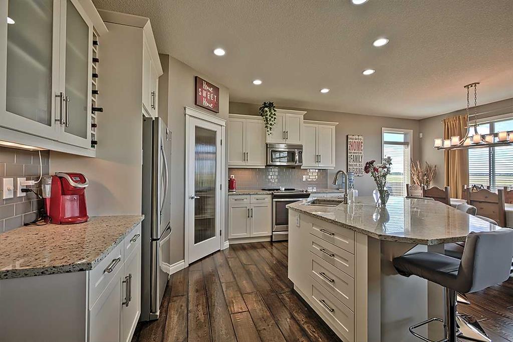 Fifth View of 732 Hampton Hills Drive NE, Hampton Hills, High River, Alberta, T1V 0E6