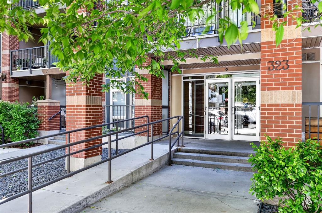 Third View of 117, 323 20 Avenue SW, Mission, Calgary, Alberta, T2S 2G5
