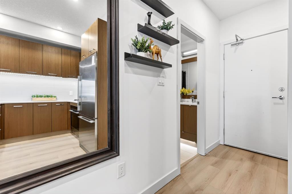 Fourth View of 117, 323 20 Avenue SW, Mission, Calgary, Alberta, T2S 2G5