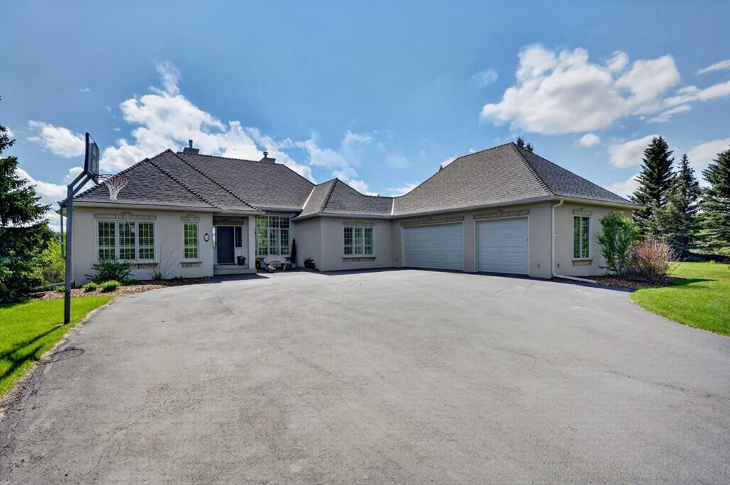 MLS® listing #111759490 for sale located at 27 Hillcrest Estates 