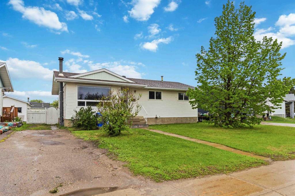 Fourth View of 481 Signal Road , Thickwood, Fort McMurray, Alberta, T9H3W4