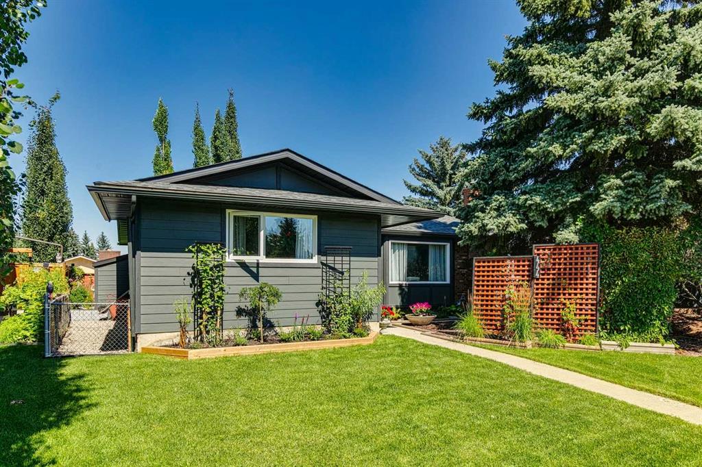 444 Bracewood Crescent SW, A2317915, Alberta,