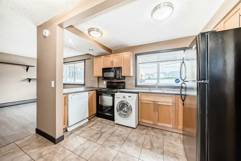 Third View of 105, 620 15 Avenue SW, Beltline, Calgary, Alberta, T2R 0R5