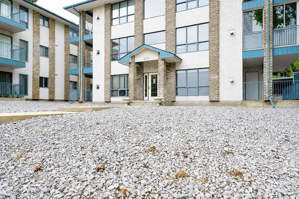 Fourth View of 4, 407 Macleod Trail SE, SE Hill, Medicine Hat, Alberta, T1A 8P7