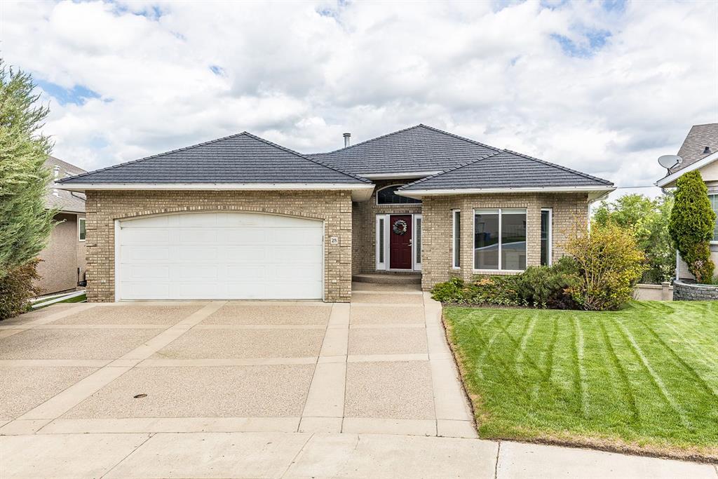 28 Chinook Place SW, A2318003, Alberta,