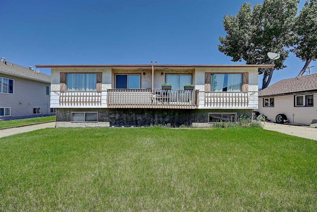 Main View of 9822, 9824 96 Avenue , Highland Park, Grande Prairie, Alberta, T8V 0L9