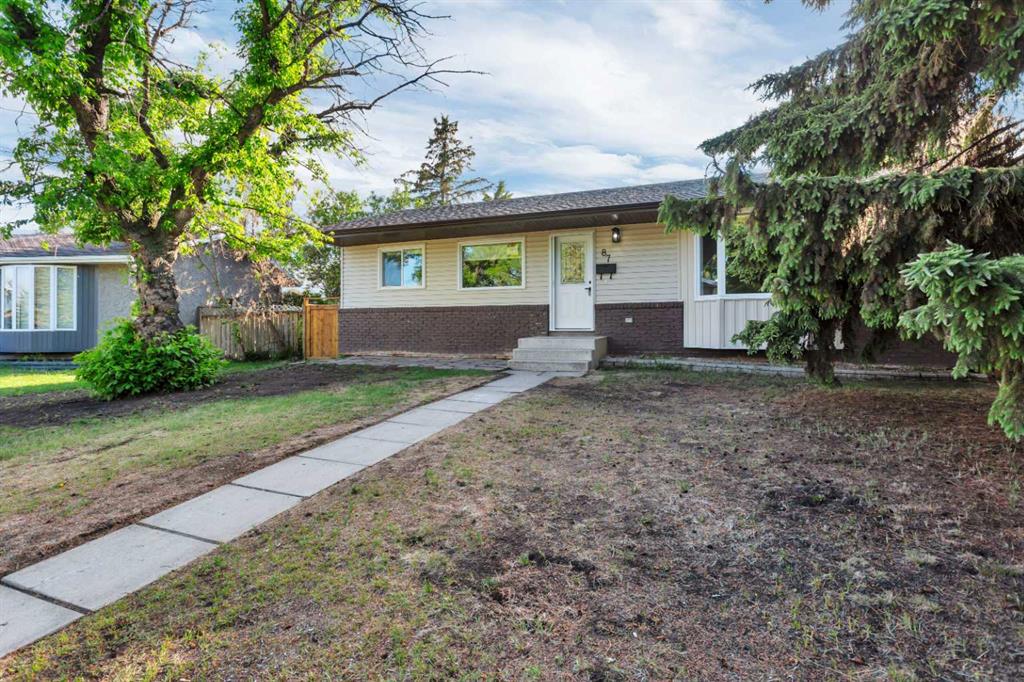Third View of 87 Norris Close , Normandeau, Red Deer, Alberta, T4P 1R2