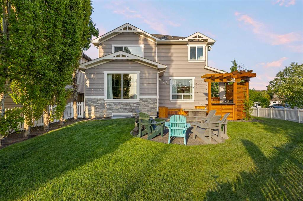 Fourth View of 318 Coopers Drive SW, Morningside, Airdrie, Alberta, T4B0L8