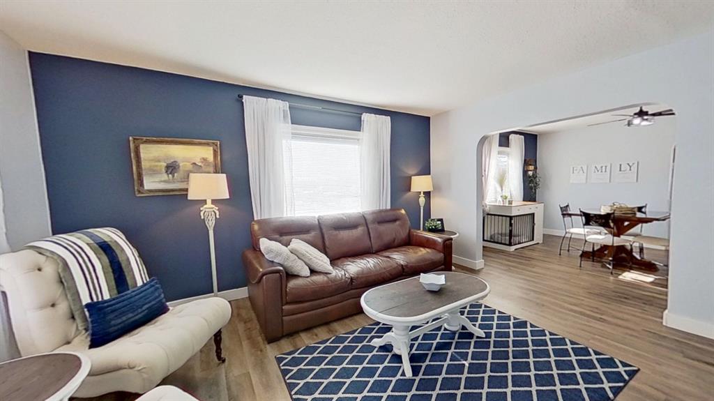 Third View of 5501 51 Street , NONE, Olds, Alberta, T4H 1H9