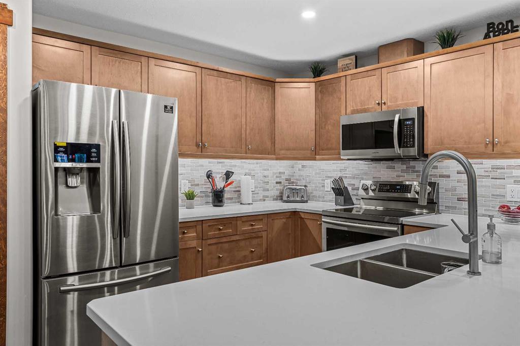 Fifth View of 205, 170 Crossbow Place  , Three Sisters, Canmore, Alberta, T1W 3H4