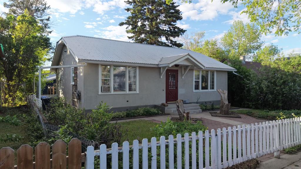 MLS® listing #111779433 for sale located at 2408 19 Street 