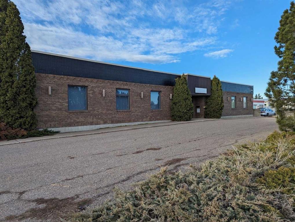 2105 20 Avenue , A2318091, Alberta,